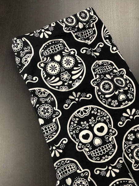 White Sugar Skulls XPlus Standard Leggings